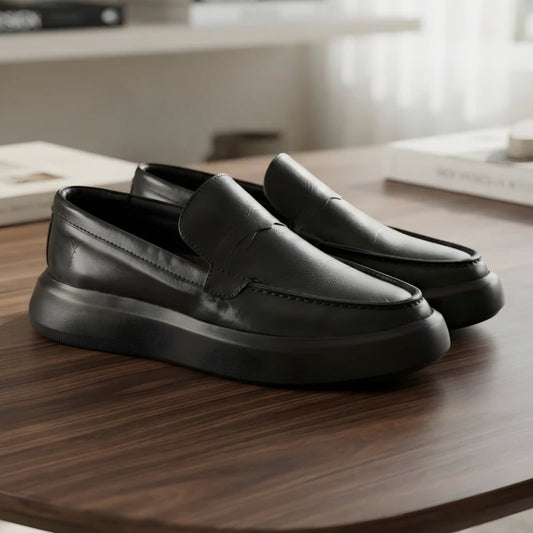 IATE VENUS ALL BLACK
