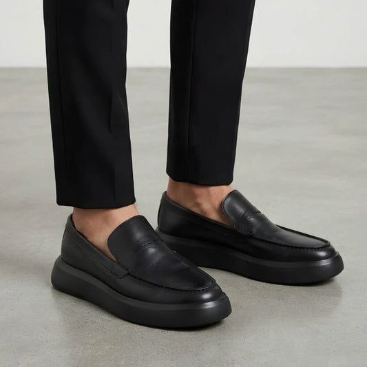 IATE VENUS ALL BLACK
