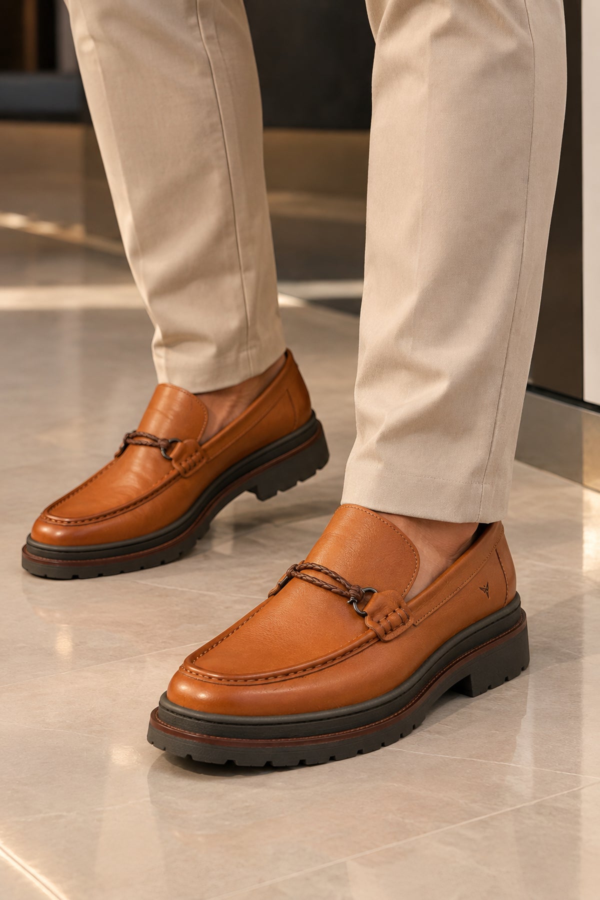 LOAFER VENEZA CONHAQUE