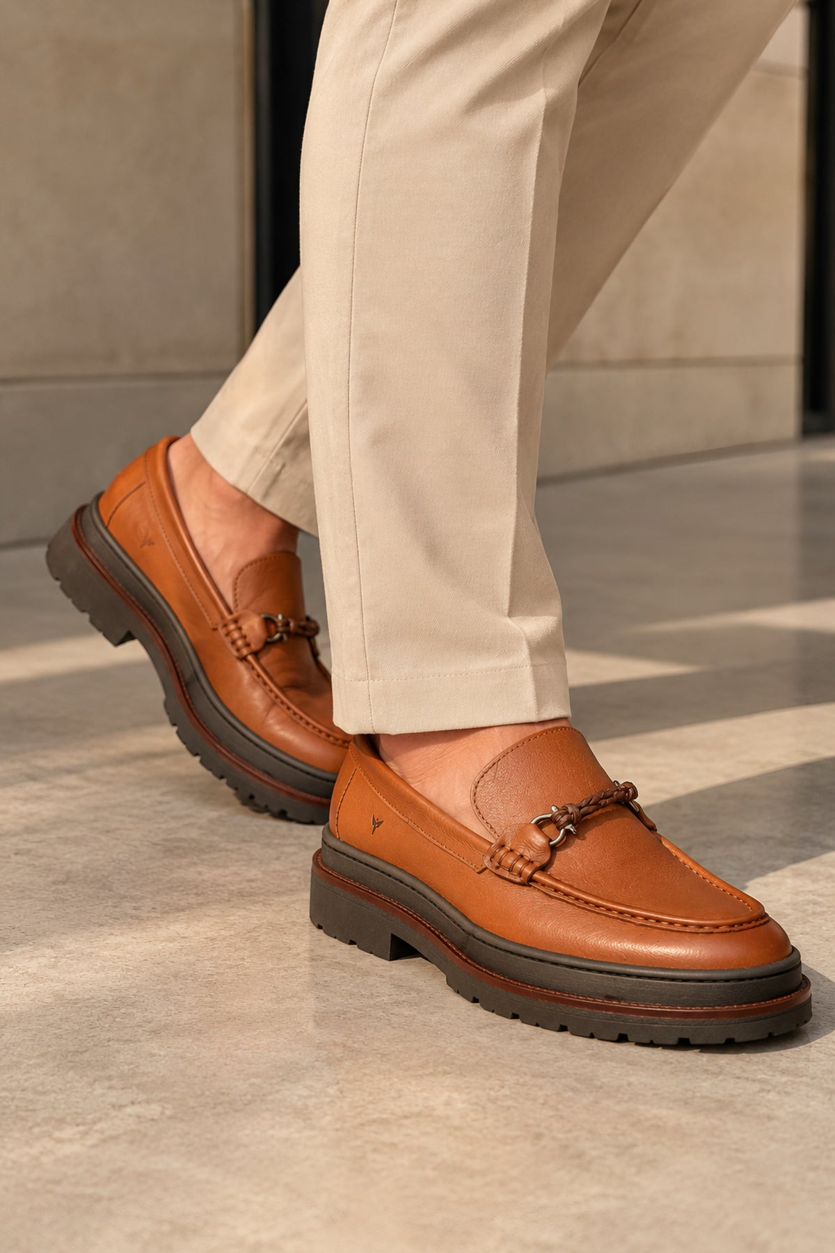 LOAFER VENEZA CONHAQUE