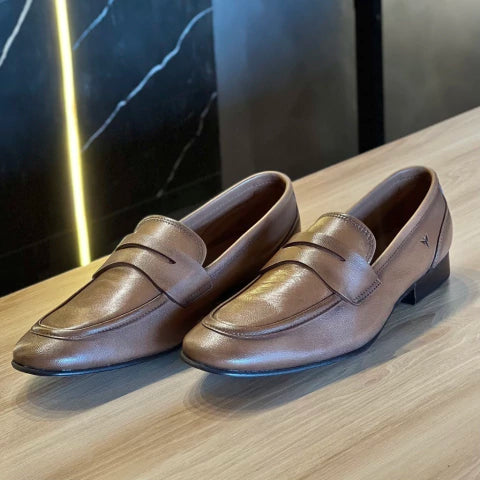 LOAFER AQUILES CONHAQUE